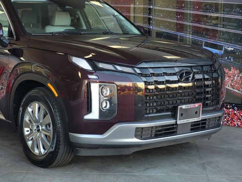 Used 2024 Hyundai Palisade SEL image 2