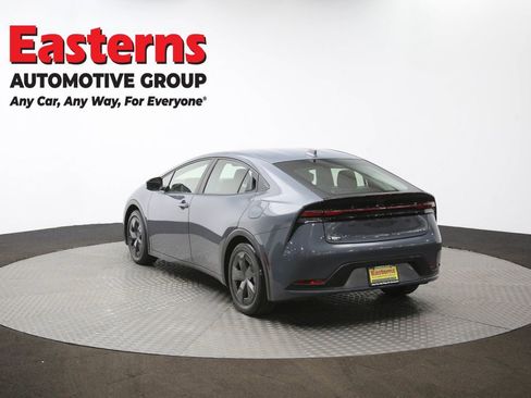 Used 2024 Toyota Prius LE image 63