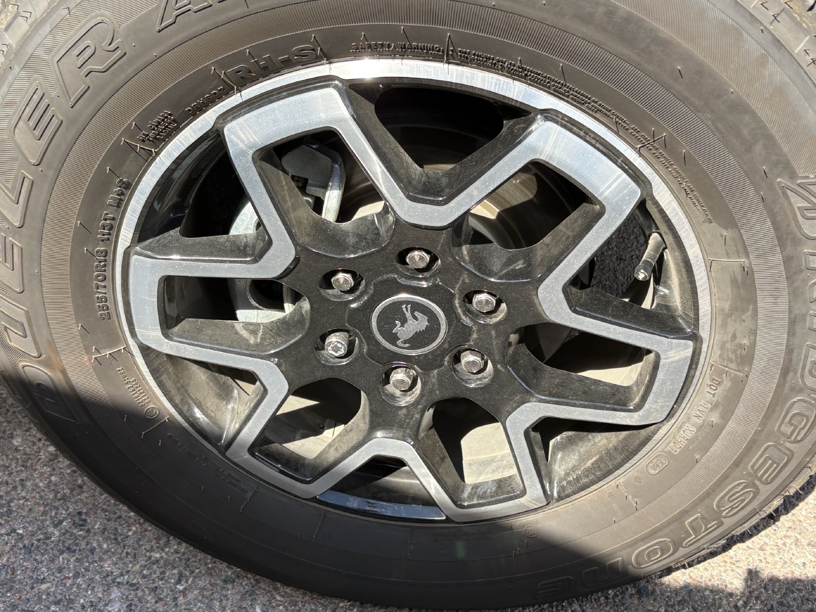 Used 2025 Ford Bronco Outer Banks AWD/4WD image 4