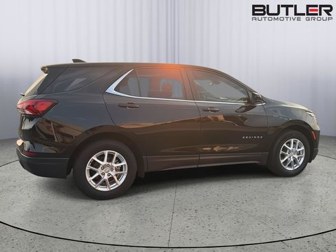 Used 2024 Chevrolet Equinox LT FWD image 7