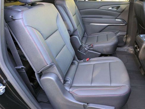New 2026 Chevrolet Traverse Z71 w/ Driver Confidence Package AWD/4WD image 29