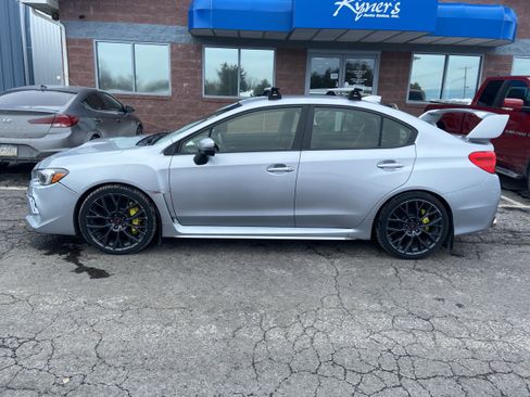 Used 2018 Subaru WRX STI image 2