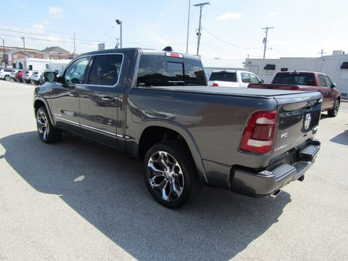 Used 2021 RAM 1500 Limited w/ Body Color Bumper Group image 5