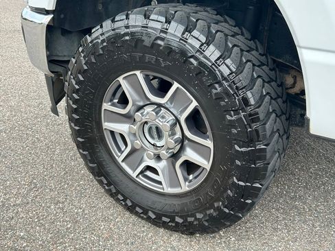 Used 2024 Ford F250 Lariat AWD/4WD image 42