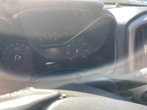 Used 2016 Chevrolet Colorado Z71 AWD/4WD image 2