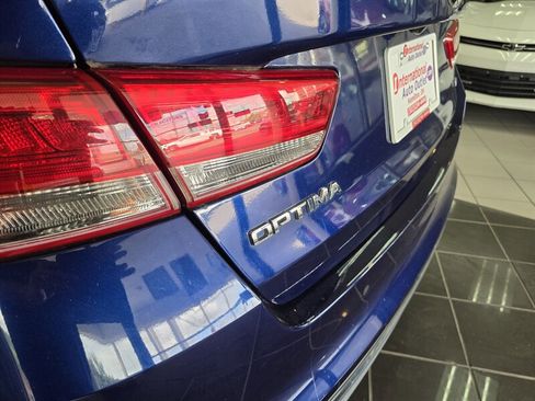 Used 2018 Kia Optima EX image 24