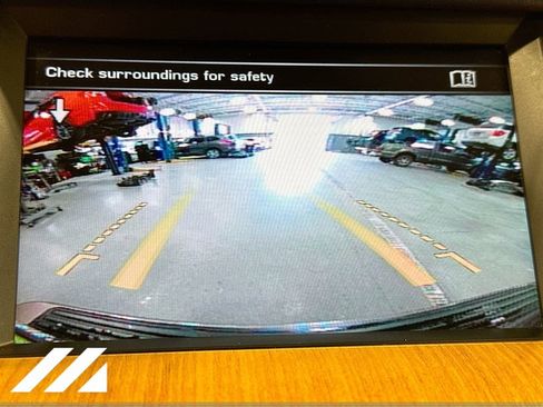 Used 2016 Land Rover LR4 HSE LUX image 16