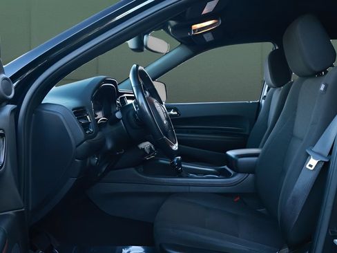Used 2023 Dodge Durango GT RWD image 10