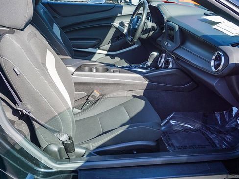 Used 2023 Chevrolet Camaro LT image 10