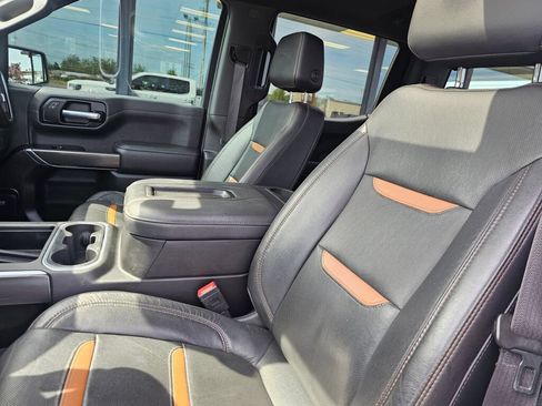 Used 2020 GMC Sierra 1500 AT4 w/ AT4 Premium Package AWD/4WD image 18
