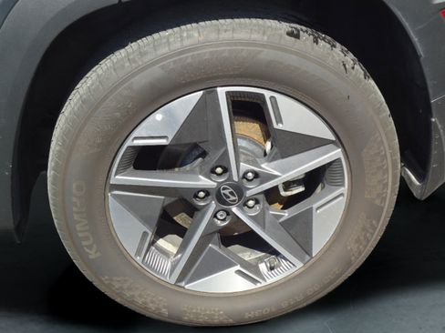 Used 2025 Hyundai Tucson SEL AWD/4WD image 9