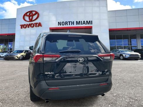 Used 2025 Toyota RAV4 LE image 4