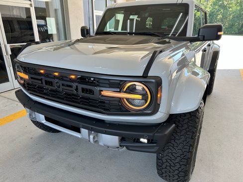 Used 2026 Ford Bronco Raptor AWD/4WD image 2