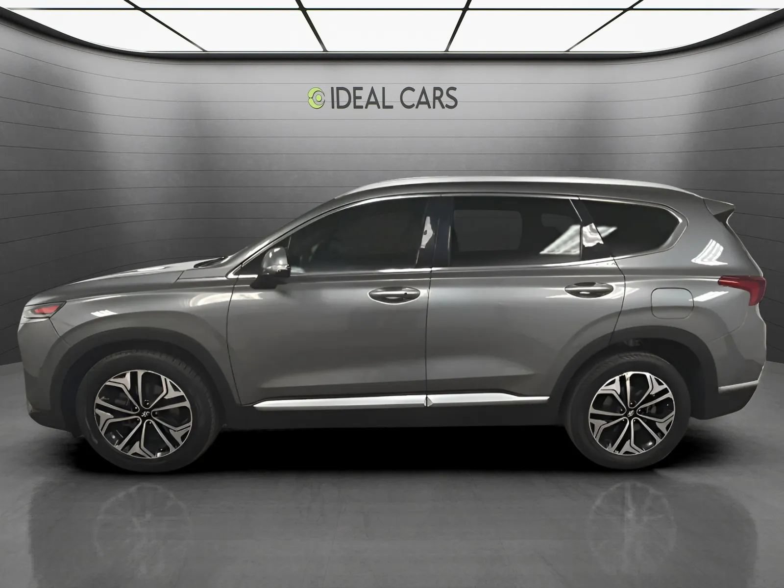 Used 2019 Hyundai Santa Fe FWD w/ Cargo Package image 8
