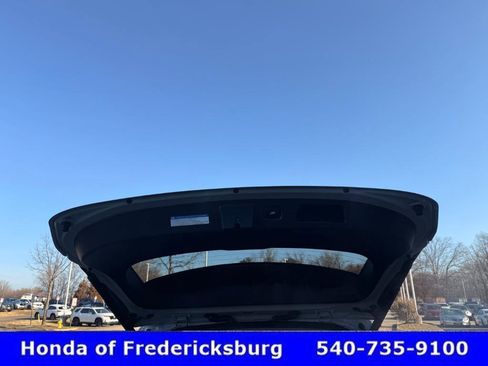 Used 2020 Hyundai Santa Fe Limited image 16