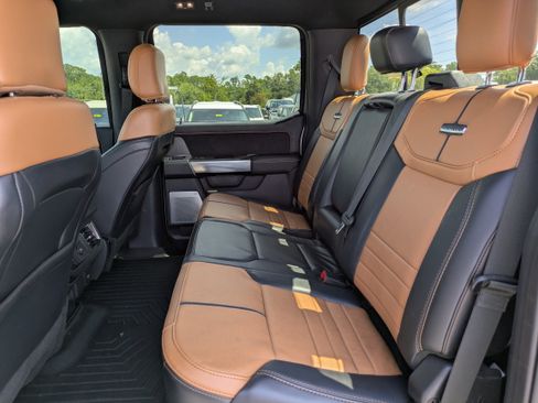 Used 2024 Ford F350 Platinum image 14
