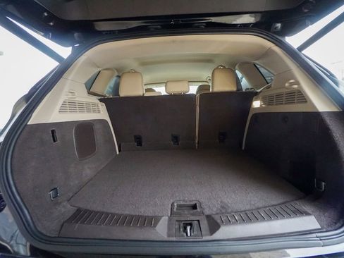 Used 2019 Lincoln MKC Premiere image 29