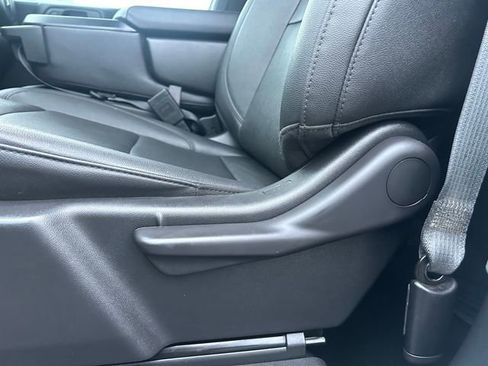 Used 2025 Chevrolet Silverado 2500 W/T w/ WT Convenience Package image 15