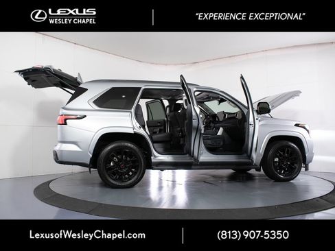 Used 2024 Toyota Sequoia SR5 w/ SR5 Premium Package RWD image 15