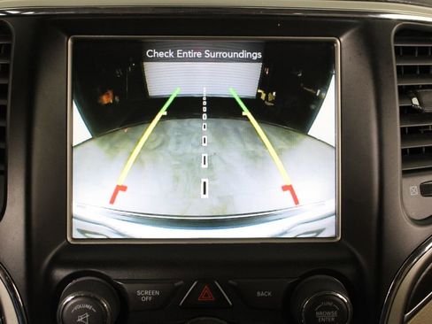 Used 2015 Jeep Grand Cherokee Limited w/ Trailer Tow Group IV image 28