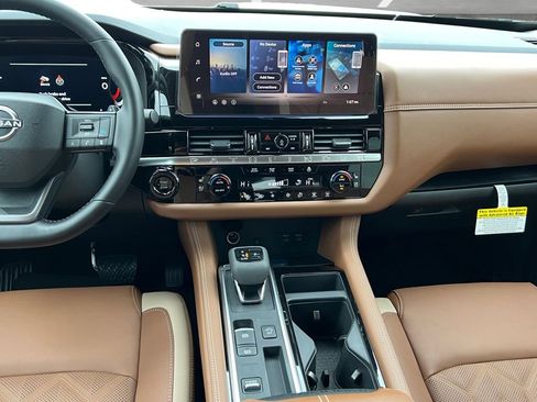 New 2026 Nissan Pathfinder Platinum w/ Cargo Package FWD image 3
