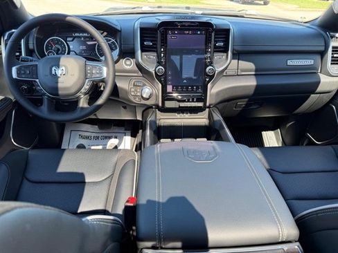 New 2026 RAM 1500 Laramie AWD/4WD image 10