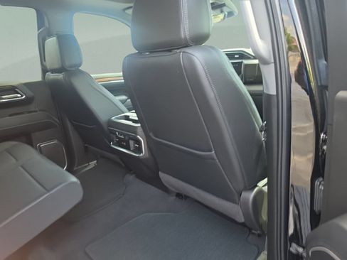 Used 2025 GMC Sierra 1500 Denali w/ Technology Package AWD/4WD image 29