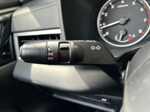 Used 2023 Mitsubishi Outlander SE AWD/4WD image 22