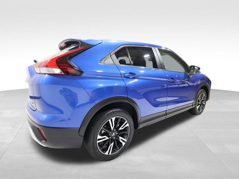 Used 2025 Mitsubishi Eclipse Cross Black Edition image 4