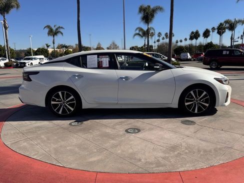 Certified 2023 Nissan Maxima SV w/ Floor Mat Group image 9