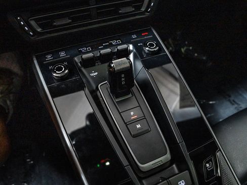 Certified 2020 Porsche 911 Carrera image 22