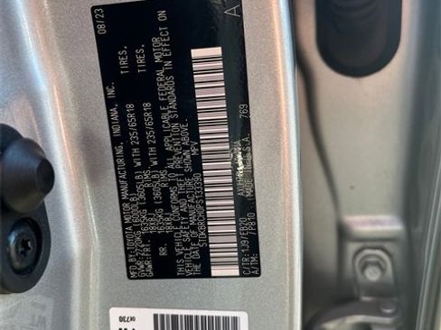 Used 2023 Toyota Highlander XLE image 26