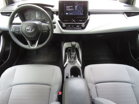 Certified 2025 Toyota Corolla SE FWD image 26