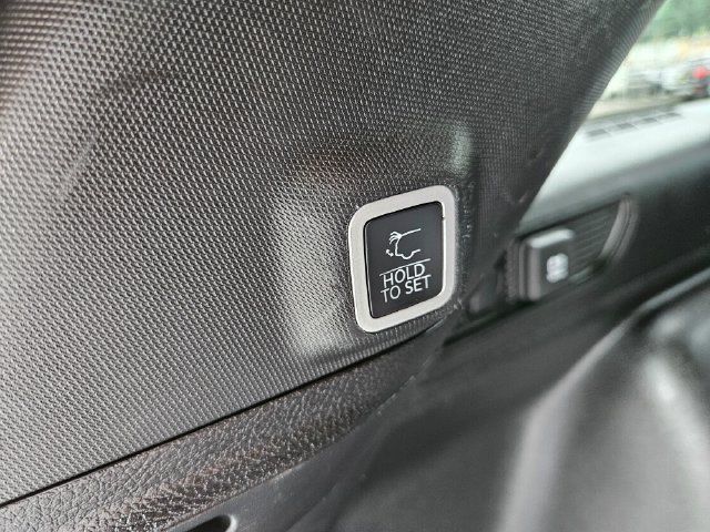 Used 2024 Jeep Grand Cherokee Limited w/ Luxury Tech Group II AWD/4WD image 17