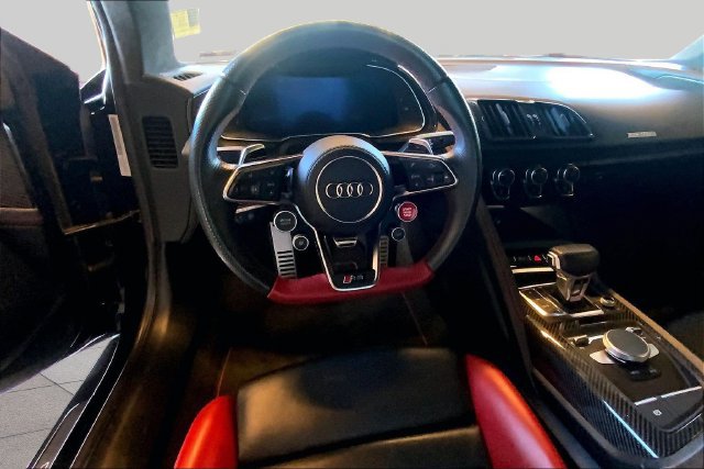 Used 2018 Audi R8 V10 plus AWD/4WD image 5