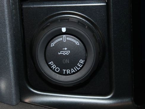 Used 2024 Ford F150 XLT image 41