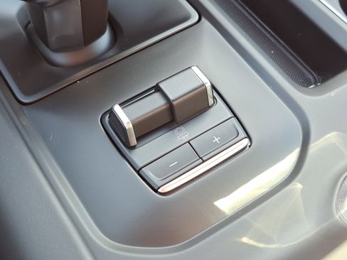 Used 2025 GMC Sierra 1500 Denali Ultimate image 23