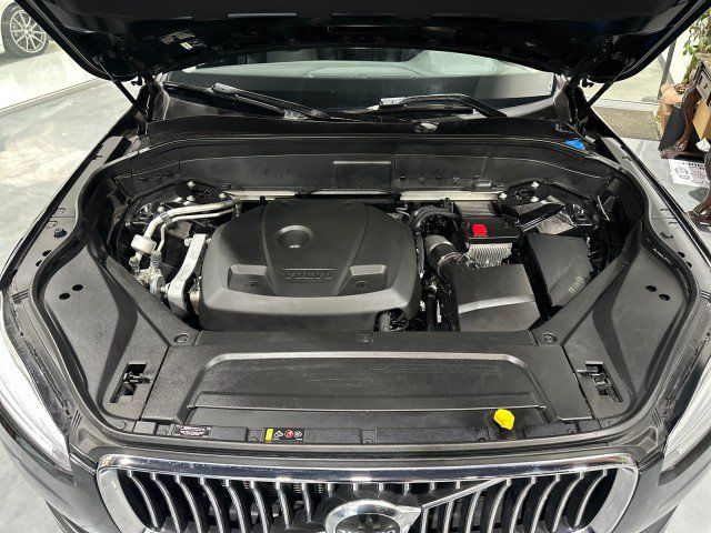 Used 2020 Volvo XC90 T5 Momentum w/ Protection Package Premier FWD image 26