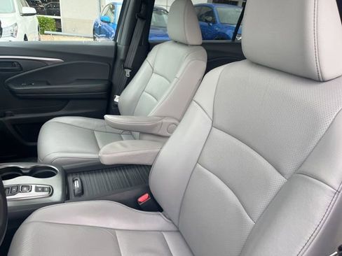 Used 2023 Honda Passport EX-L image 45