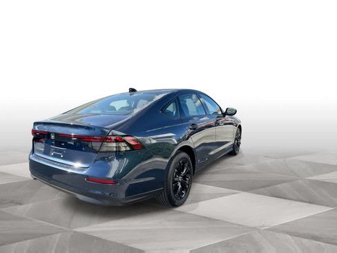 New 2025 Honda Accord SE image 8