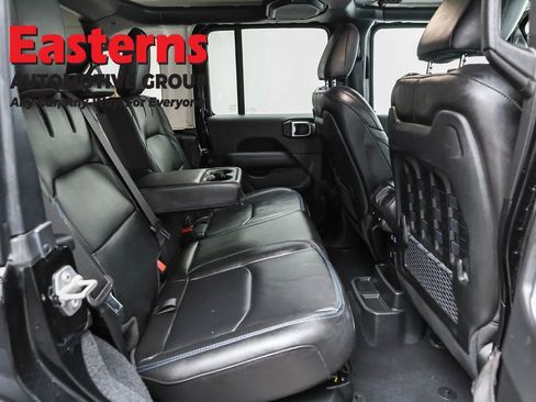 Used 2023 Jeep Wrangler Unlimited Rubicon 4xe w/ Steel Bumper Group AWD/4WD image 27