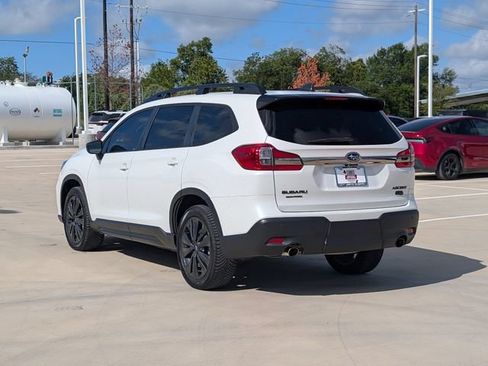 Used 2022 Subaru Ascent Onyx Edition AWD/4WD image 4