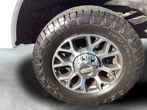 Used 2020 Ford F250 Lariat w/ Lariat Ultimate Package image 10