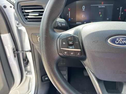 Used 2025 Ford Escape Active AWD/4WD image 23