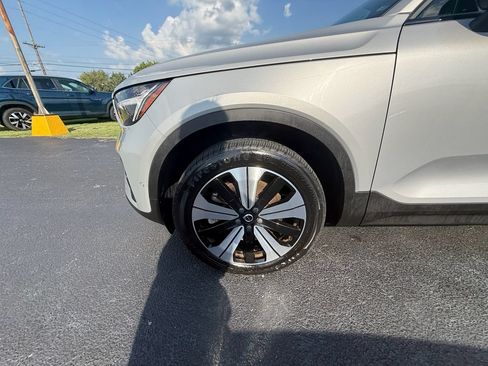 Used 2023 Volvo XC40 Recharge Plus AWD/4WD image 10
