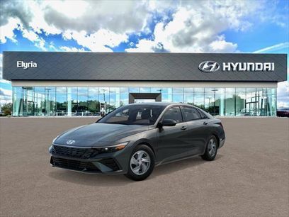 New 2026 Hyundai Elantra SE w/ Cargo Package