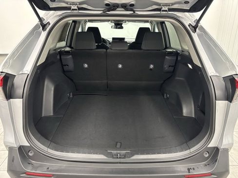 Used 2025 Toyota RAV4 LE image 7