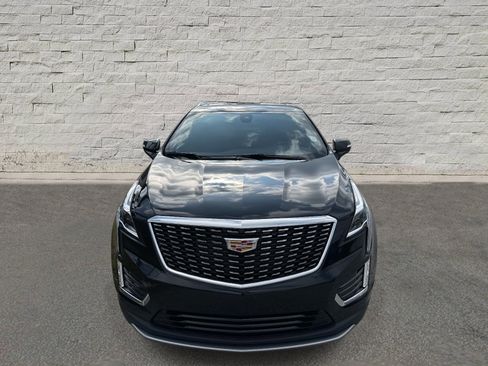 Certified 2025 Cadillac XT5 Premium Luxury image 8