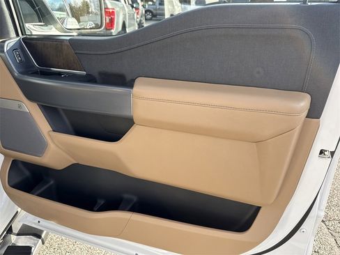 Used 2022 Ford F150 Lariat w/ Equipment Group 502A High image 15