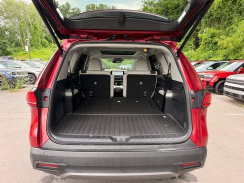 Used 2025 Toyota Grand Highlander AWD image 49